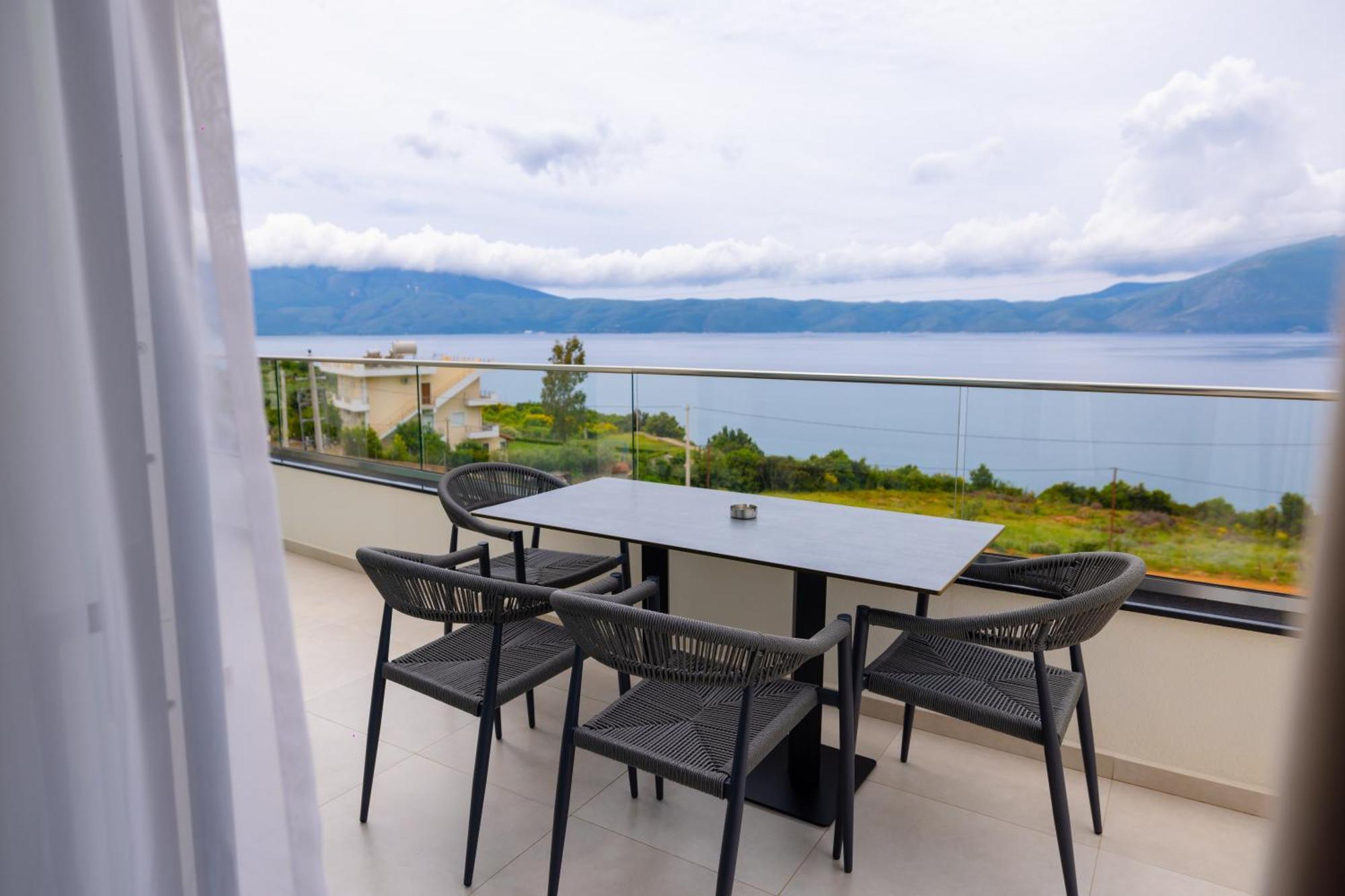 Majestic Hotel 4*