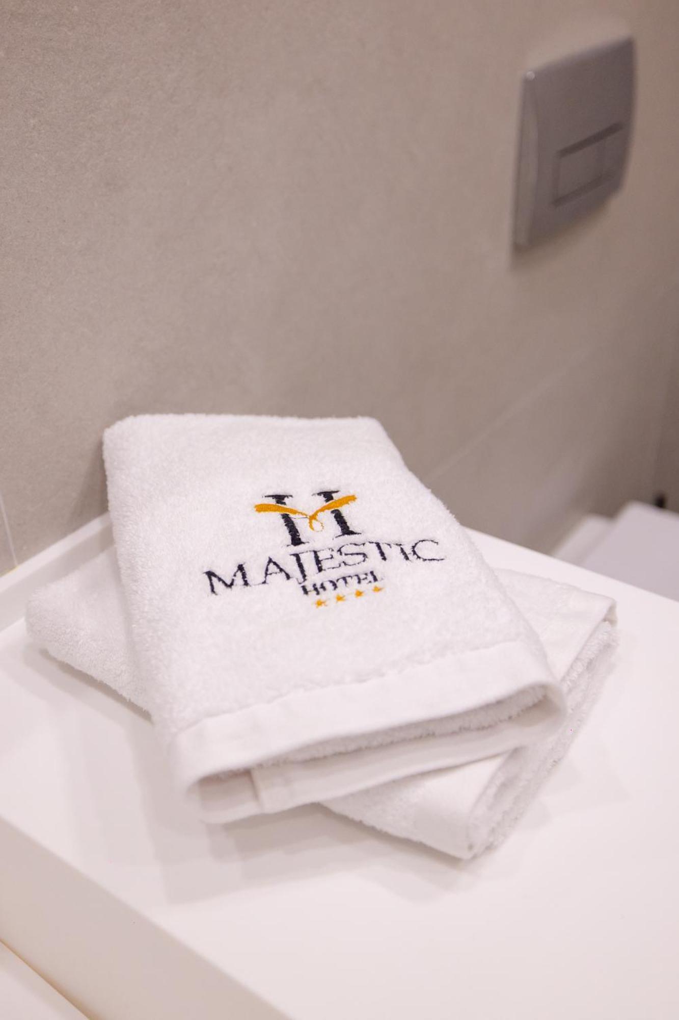 Hotel Majestic Radhime